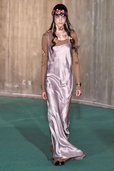 Look 34